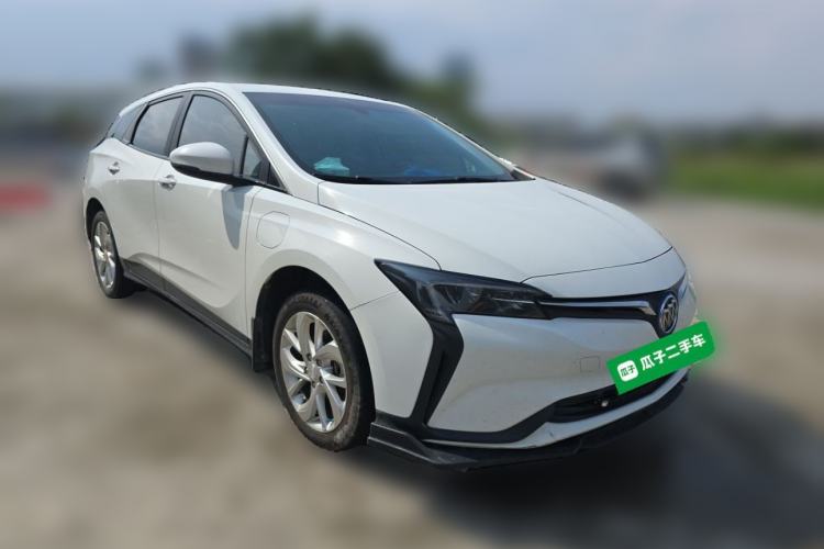 Used Buick Velite 6 2023 Revised Version 430 km Range – Commuter Edition Front Right 45 Deg