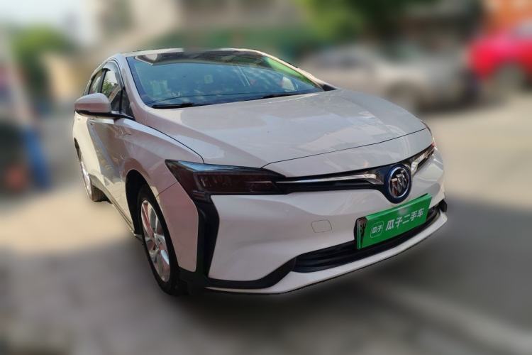 Used Buick Velite 6 2023 Revised Version 430 km Range – Commuter Edition Front Right 45 Deg