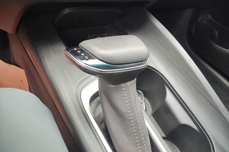 Used Buick Velite 6 2023 430km Range Commuter Version Gear Lever