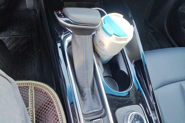 Used Buick Velite 6 2023 430km Comfort Edition Gear Lever