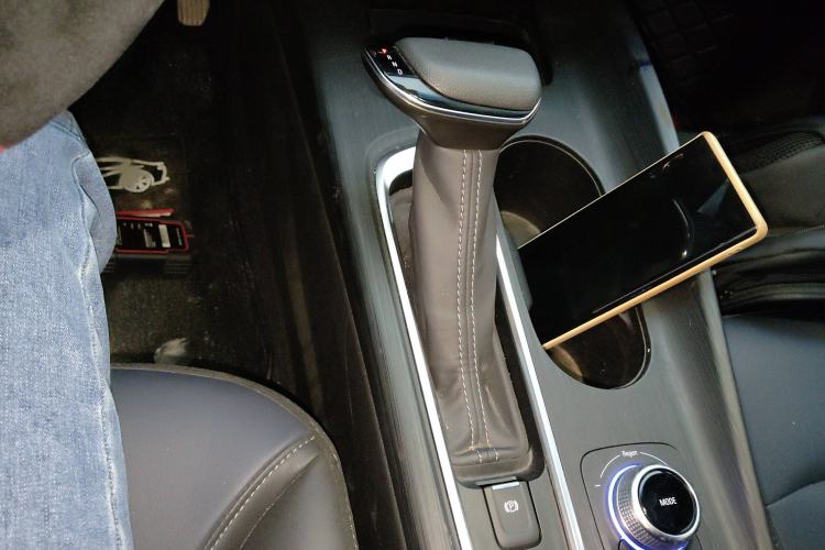 Used Buick Velite 6 2023 430km Range Commuter Version Gear Lever