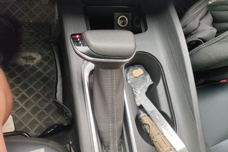 Used Buick Velite 6 2023 430km Range Commuter Version Gear Lever