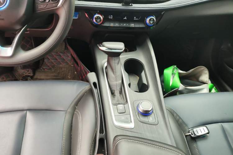 Used Buick Velite 6 2023 430km Comfort Edition Gear Lever