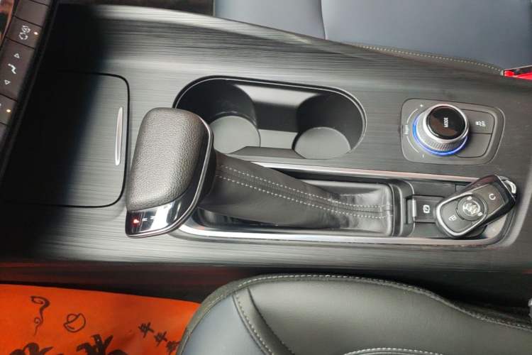 Used Buick Velite 6 2023 430km Comfort Edition Gear Lever