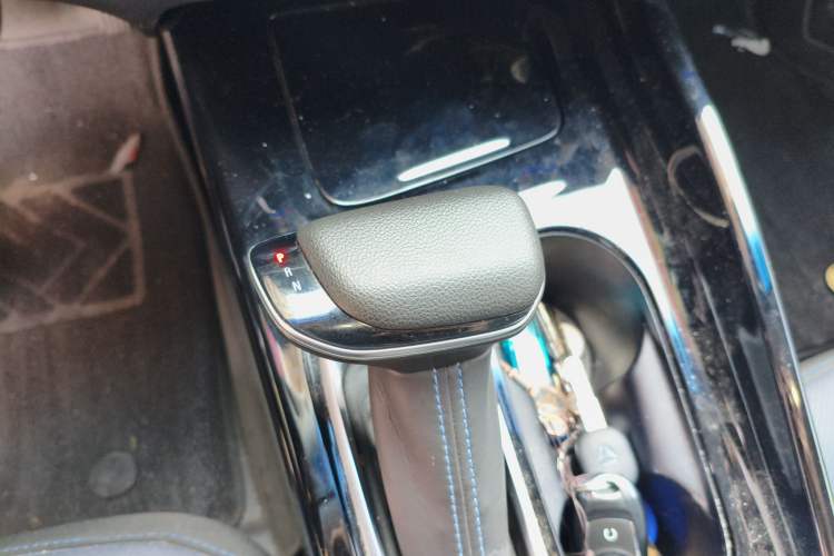 Used Buick Velite 6 2023 430km Comfort Edition Gear Lever