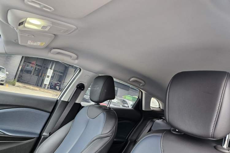 Used Buick Velite 6 2023 430km Range Commuter Version Headliner