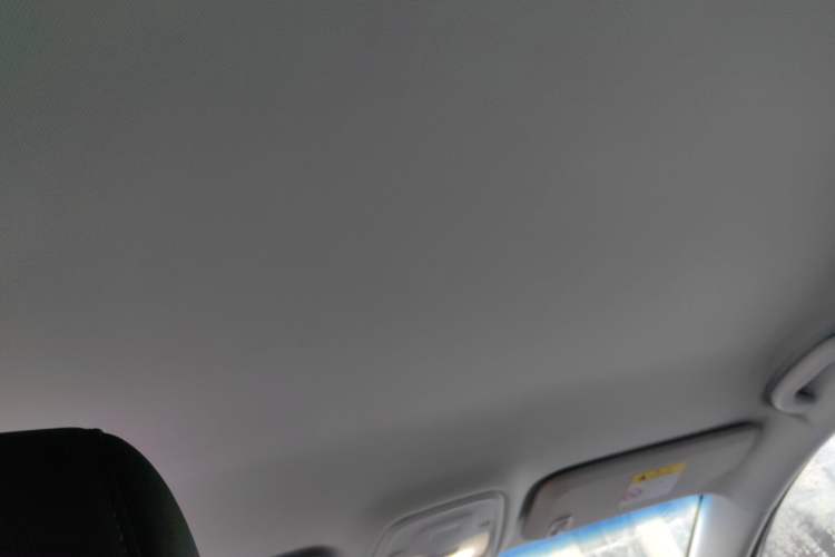 Used Buick Velite 6 2023 Revised Version 430 km Range – Commuter Edition Headliner