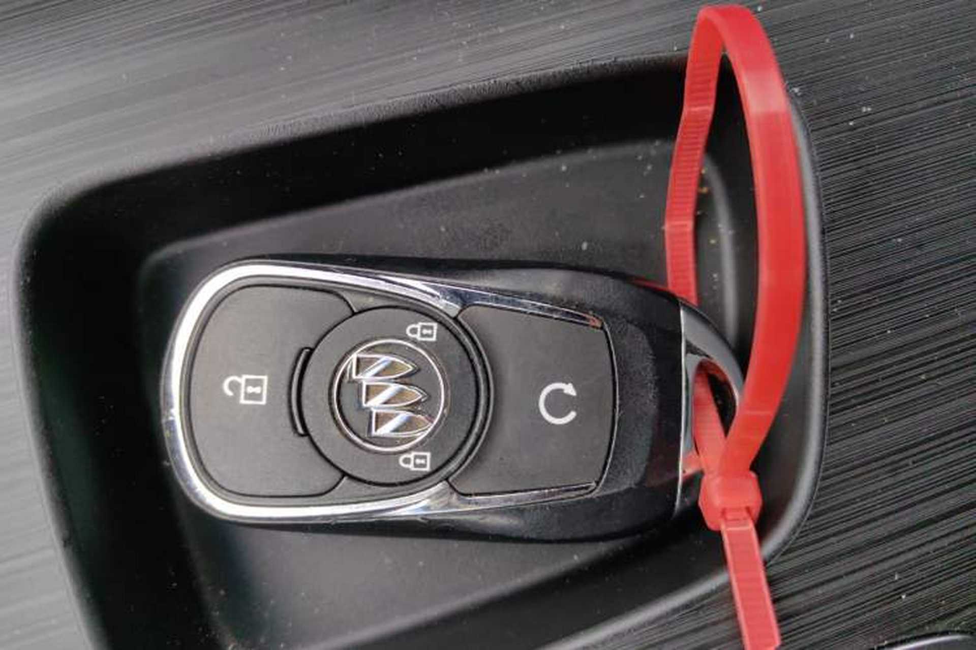 Used Buick Velite 6 2023 Revised Version 430 km Range – Commuter Edition Interior 1