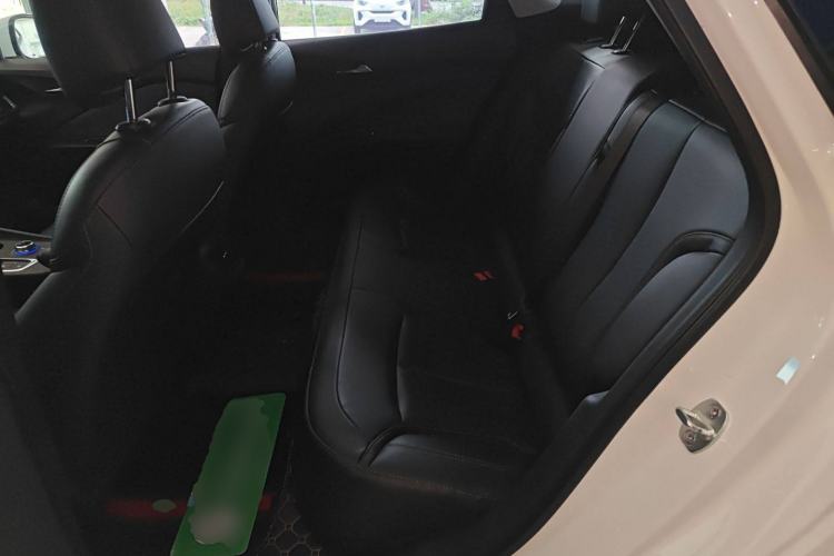 Used Buick Velite 6 2023 430km Range Commuter Version Interior 4