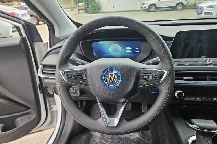 Used Buick Velite 6 2023 430km Range Commuter Version Interior 6