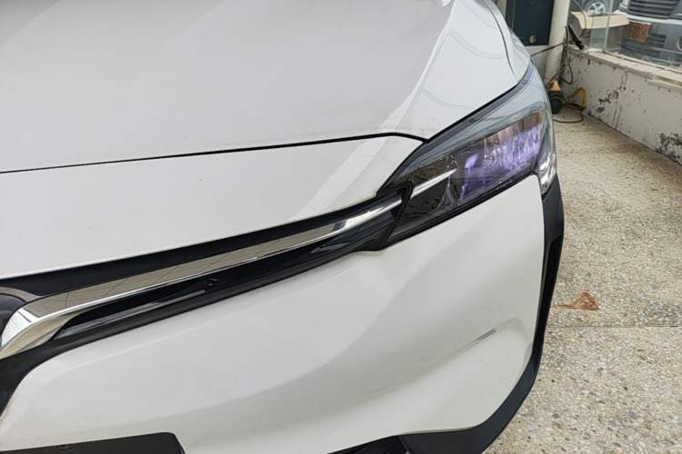 Used Buick Velite 6 2023 Revised Version 430 km Range – Commuter Edition Left Front Headlight