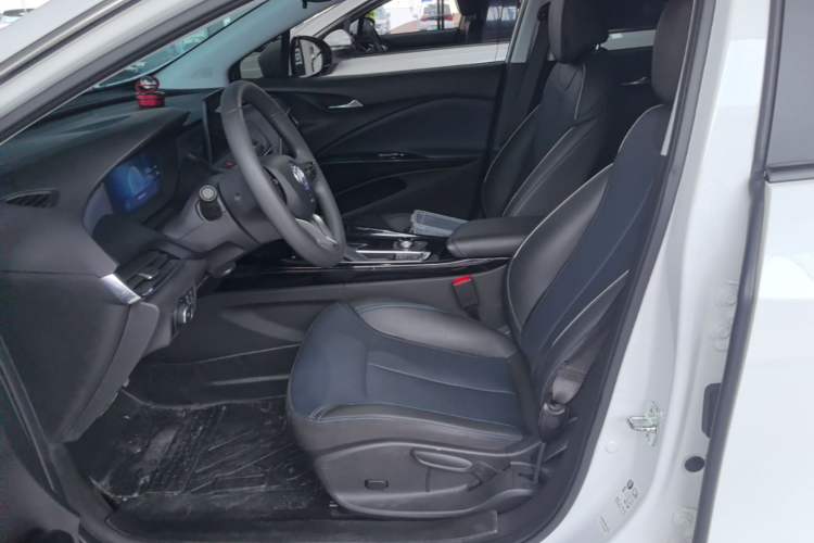 Used Buick Velite 6 2023 430km Comfort Edition Left Front Seat