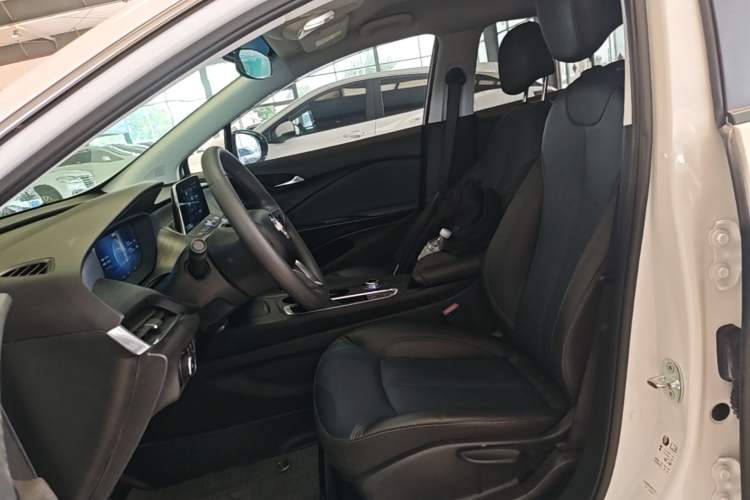 Used Buick Velite 6 2023 430km Range Commuter Version Left Front Seat