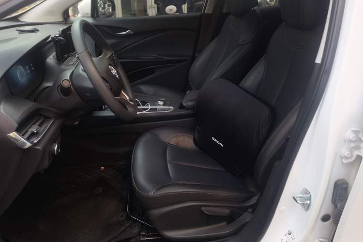 Used Buick Velite 6 2023 430km Range Commuter Version Left Front Seat