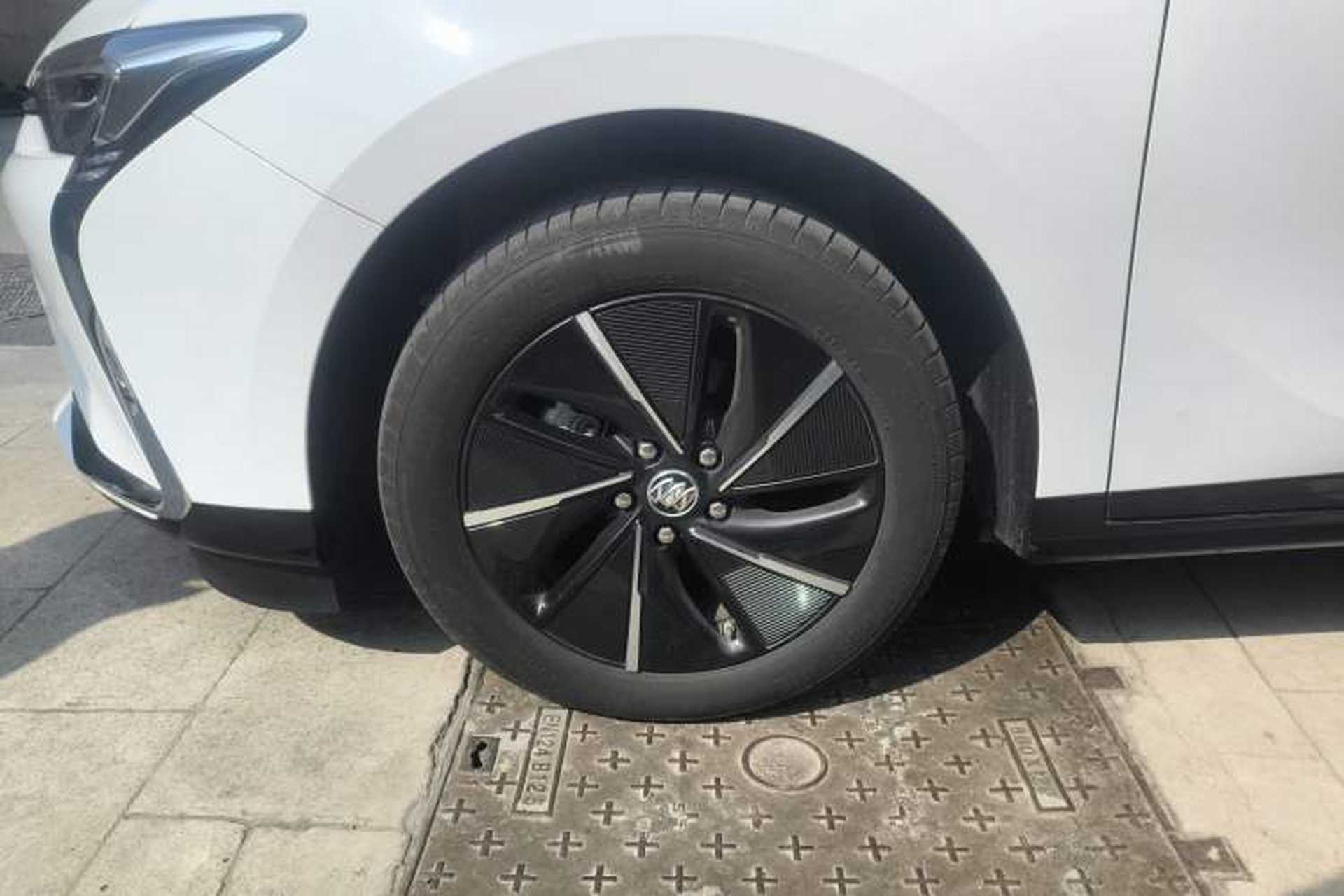 Used Buick Velite 6 2023 430km Enjoyment Version Left Front Wheel Hub
