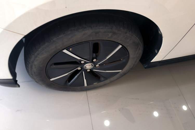 Used Buick Velite 6 2023 430km Comfort Edition Left Front Wheel Hub