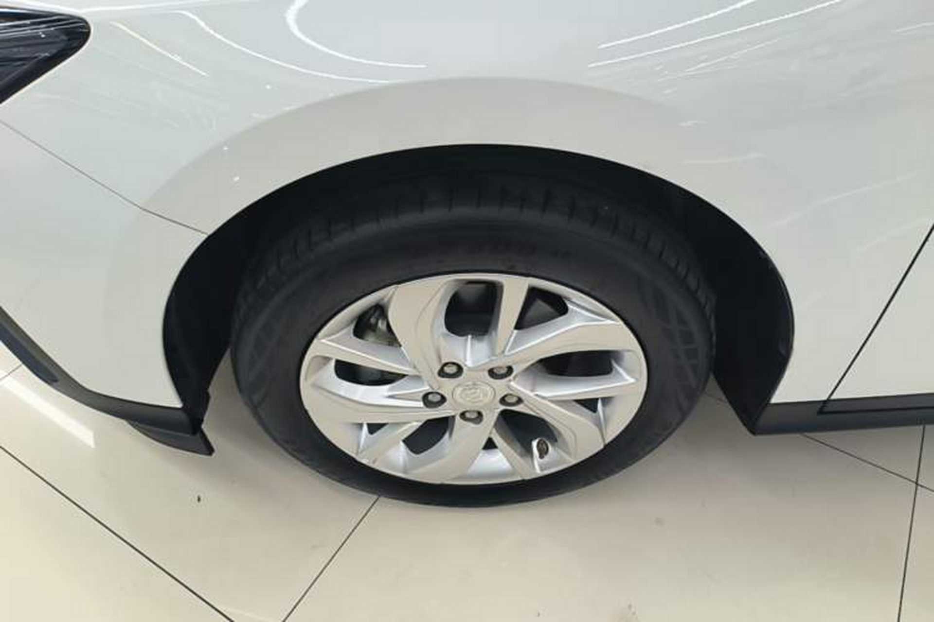 Used Buick Velite 6 2023 430km Range Commuter Version Left Front Wheel Hub