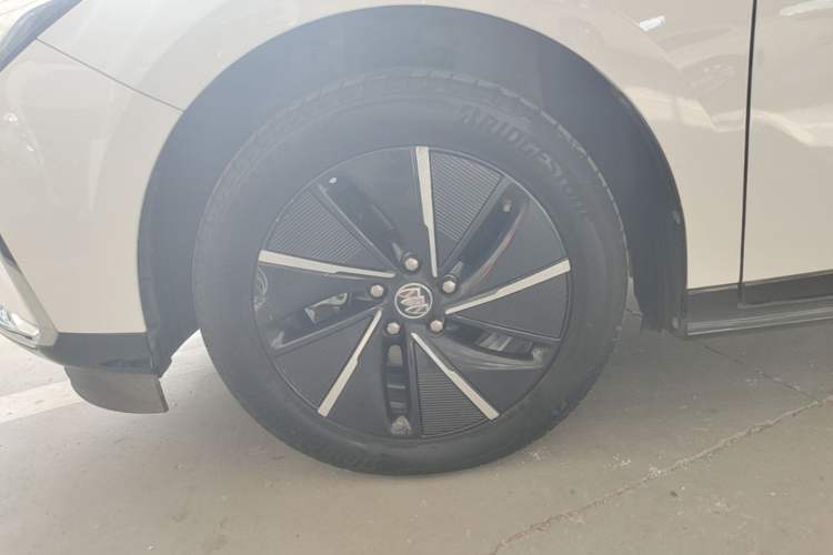 Used Buick Velite 6 2023 430km Enjoyment Version Left Front Wheel Hub