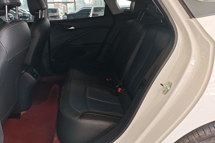 Used Buick Velite 6 2023 430km Range Commuter Version Left Rear Seat