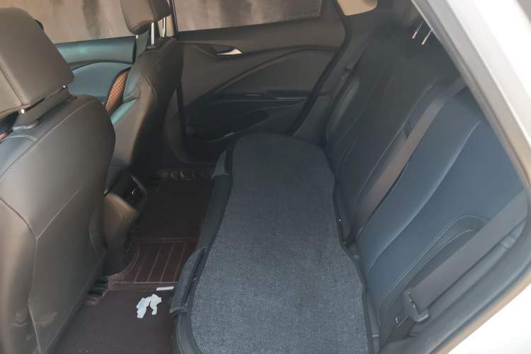 Used Buick Velite 6 2023 430km Range Commuter Version Left Rear Seat