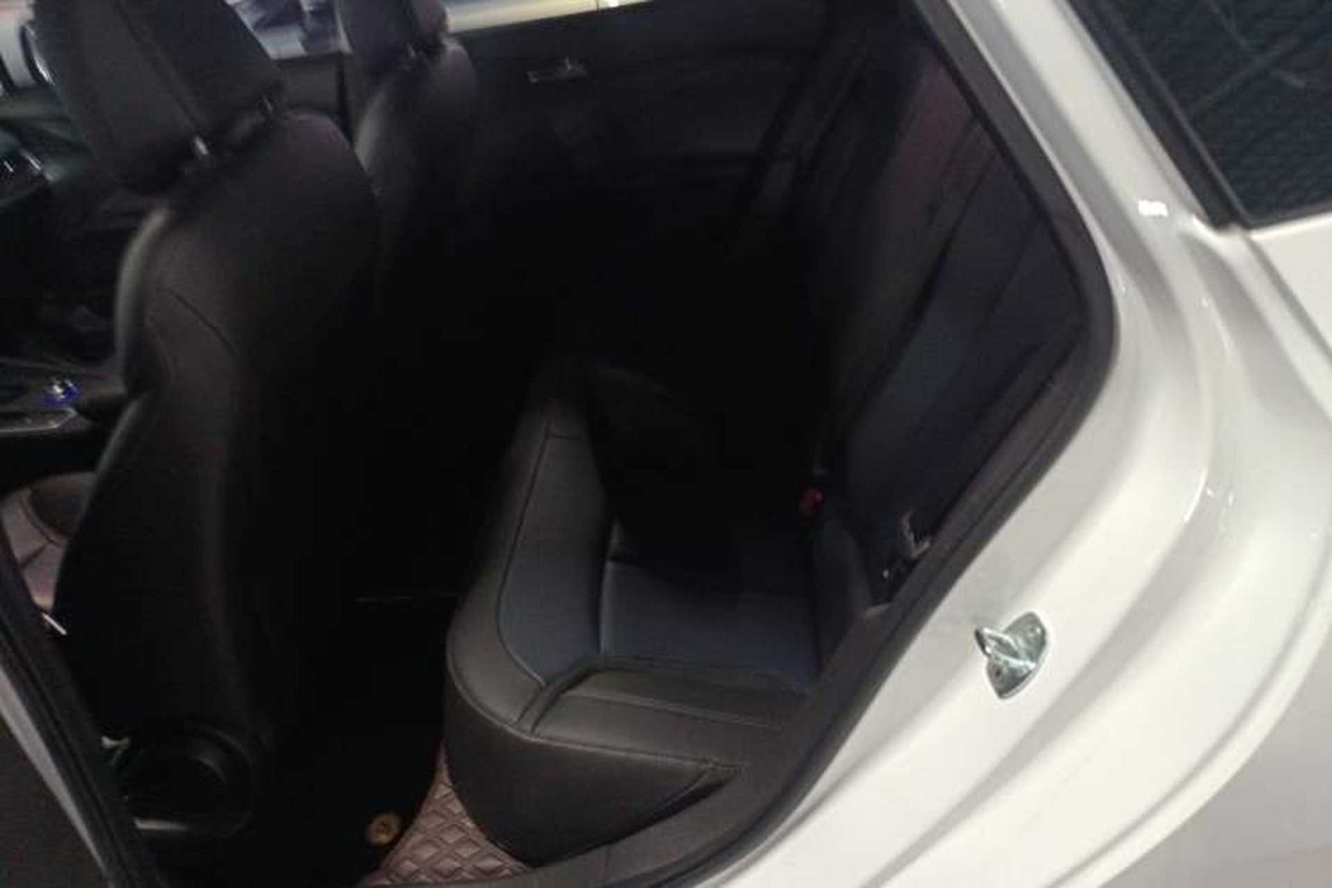 Used Buick Velite 6 2023 Revised Version 430 km Range – Commuter Edition Left Rear Seat