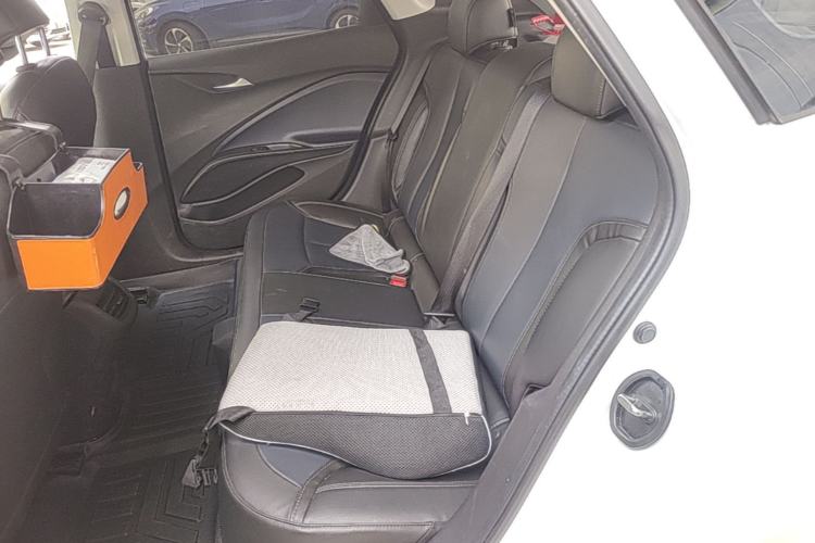 Used Buick Velite 6 2023 430km Range Commuter Version Left Rear Seat
