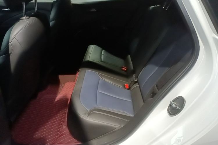 Used Buick Velite 6 2023 430km Range Commuter Version Left Rear Seat