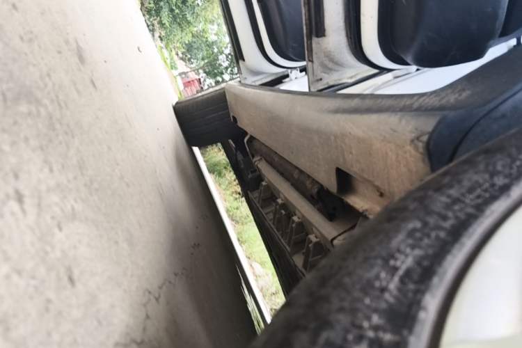 Used Buick Velite 6 2023 430km Range Commuter Version Left Side Sill