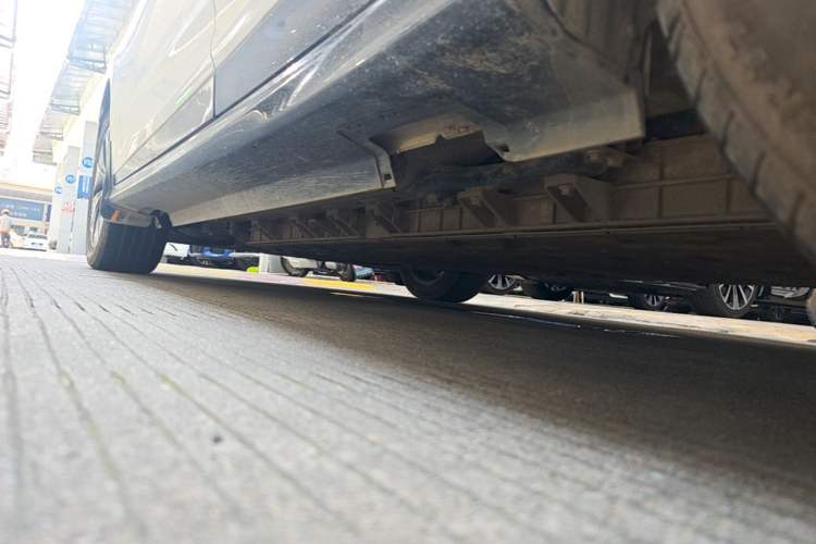Used Buick Velite 6 2023 430km Range Commuter Version Left Side Sill