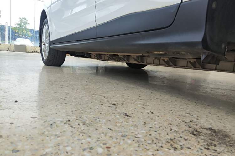 Used Buick Velite 6 2023 430km Range Commuter Version Left Side Sill