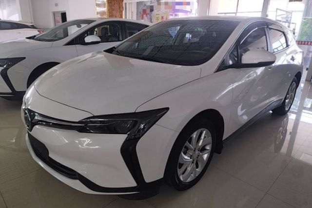 Used Buick Velite 6 2023 430km Range Commuter Version