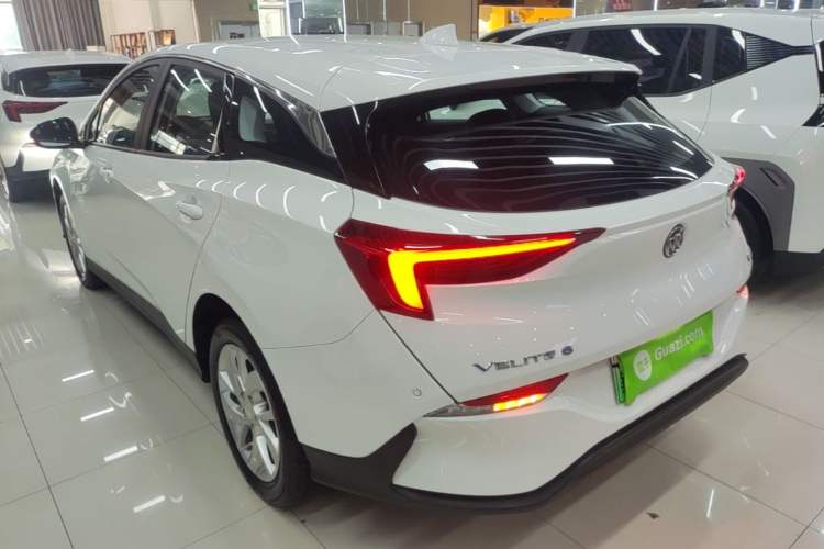 Used Buick Velite 6 2023 Revised Version 430 km Range – Commuter Edition Rear Left 45 Deg