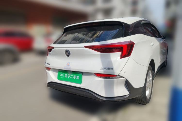 Used Buick Velite 6 2023 Revised Version 430 km Range – Commuter Edition Rear Right 45 Deg