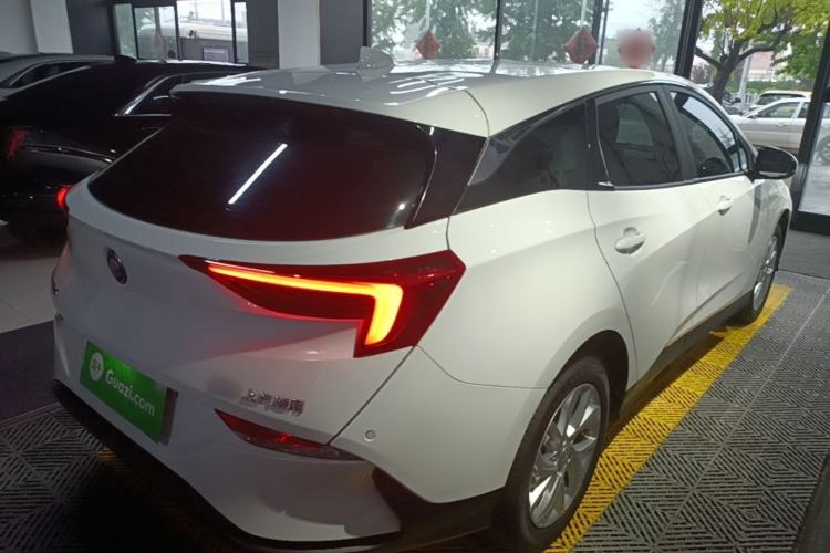 Used Buick Velite 6 2023 430km Range Commuter Version Rear Right 45 Deg