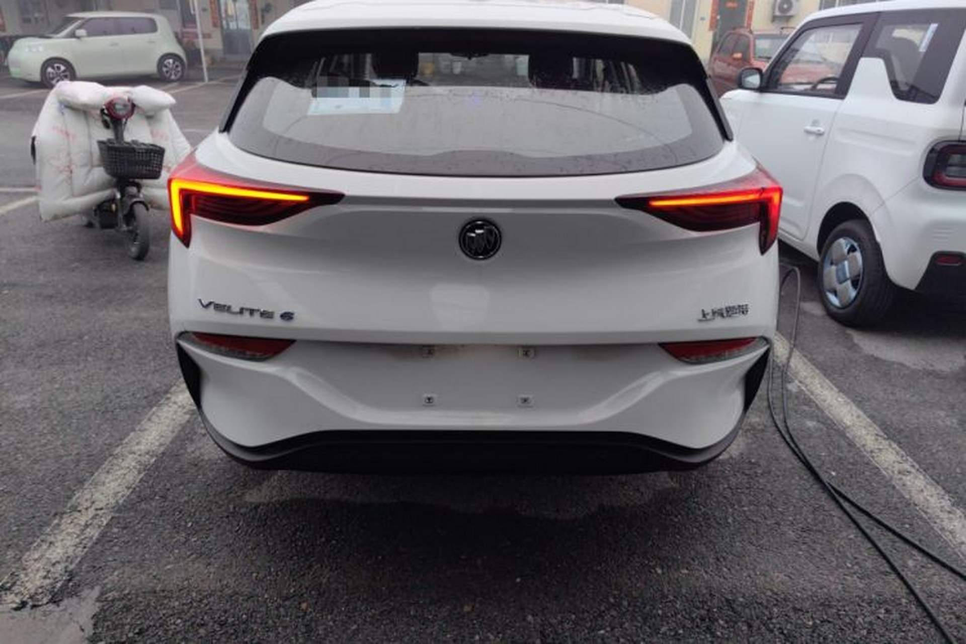 Used Buick Velite 6 2023 Revised Version 430 km Range – Commuter Edition Rear