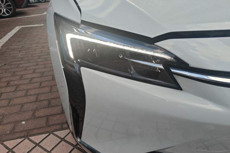 Used Buick Velite 6 2023 430km Comfort Edition Right Front Headlight