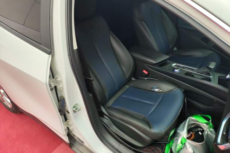 Used Buick Velite 6 2023 430km Comfort Edition Right Front Seat