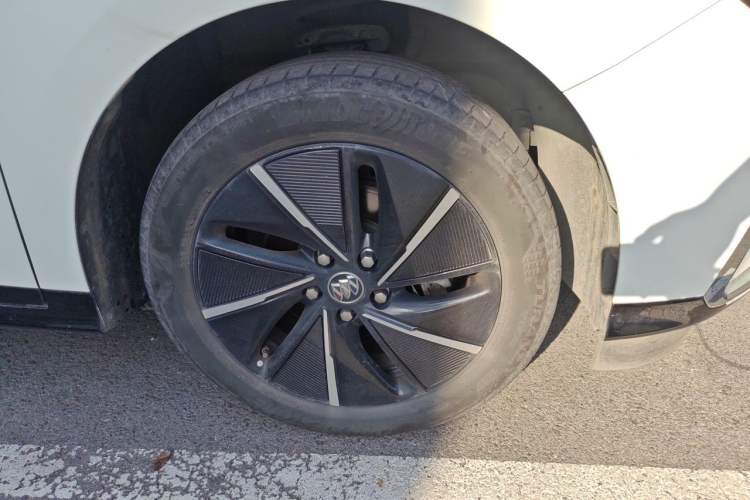 Used Buick Velite 6 2023 430km Comfort Edition Right Front Wheel Hub
