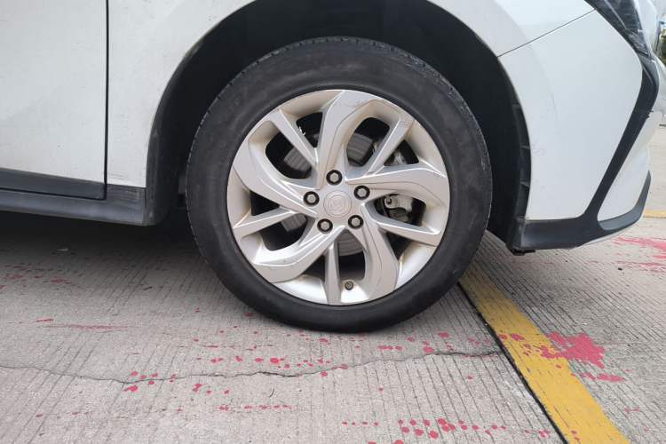 Used Buick Velite 6 2023 430km Comfort Edition Right Front Wheel Hub