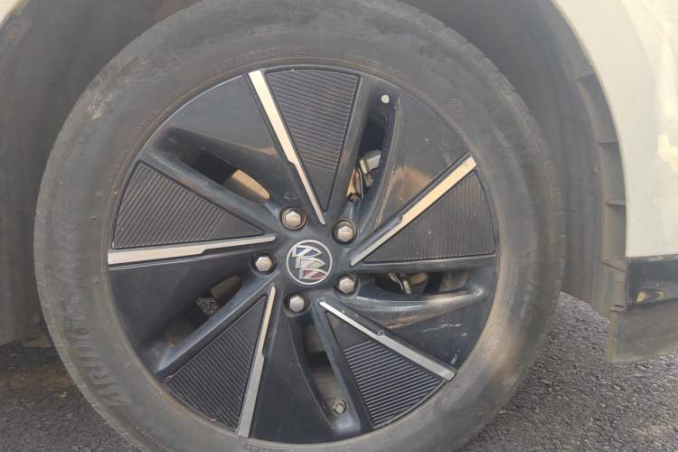 Used Buick Velite 6 2023 430km Comfort Edition Right Front Wheel Hub