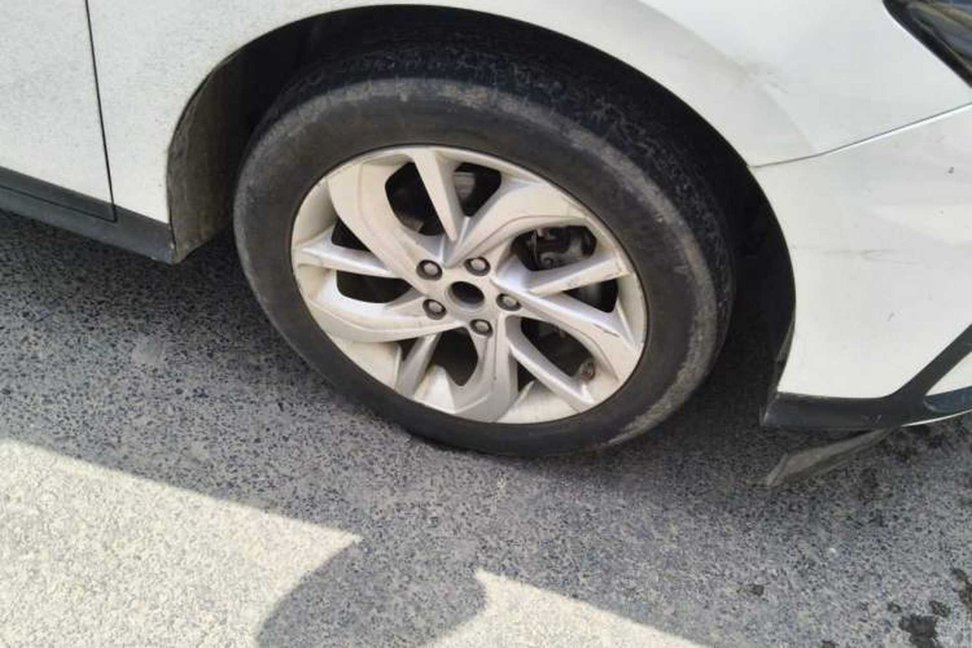 Used Buick Velite 6 2023 430km Range Commuter Version Right Front Wheel Hub