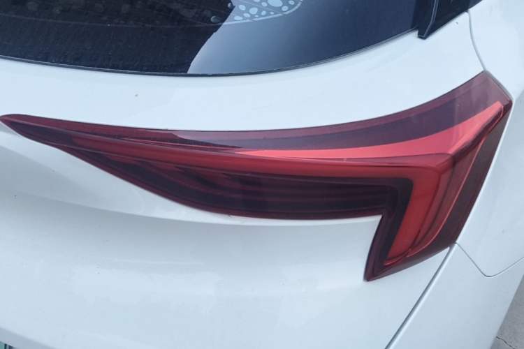 Used Buick Velite 6 2023 430km Range Commuter Version Right Rear Taillight
