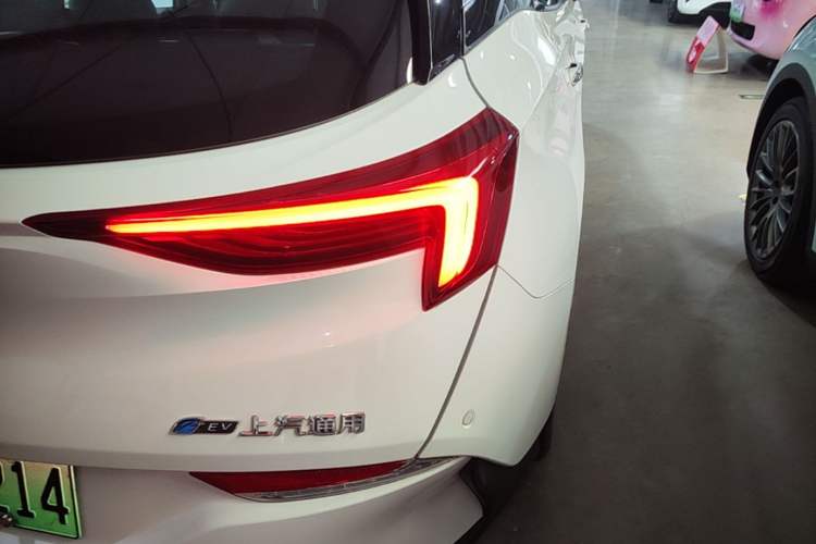 Used Buick Velite 6 2023 430km Range Commuter Version Right Rear Taillight