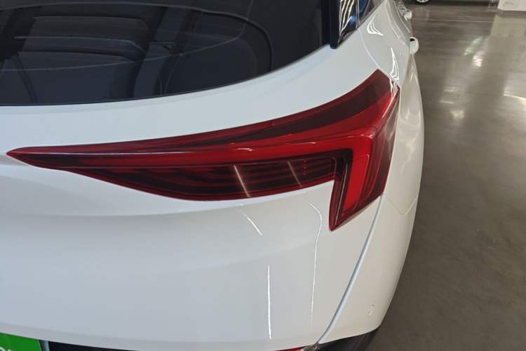 Used Buick Velite 6 2023 430km Comfort Edition Right Rear Taillight