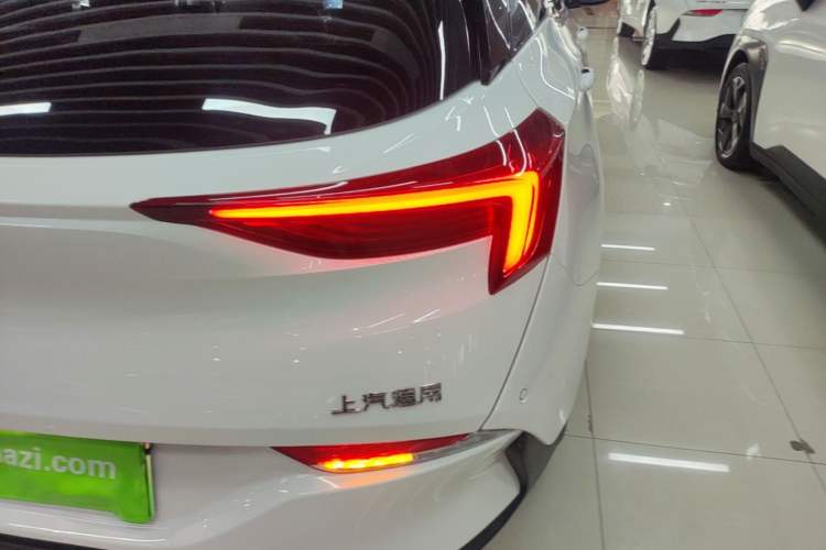 Used Buick Velite 6 2023 Revised Version 430 km Range – Commuter Edition Right Rear Taillight