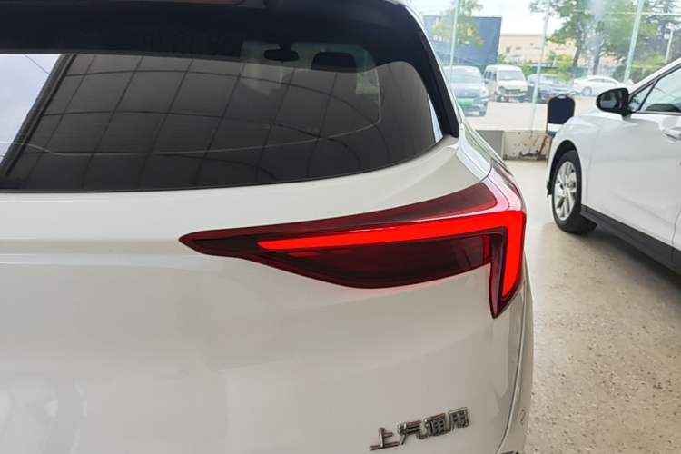 Used Buick Velite 6 2023 Revised Version 430 km Range – Commuter Edition Right Rear Taillight