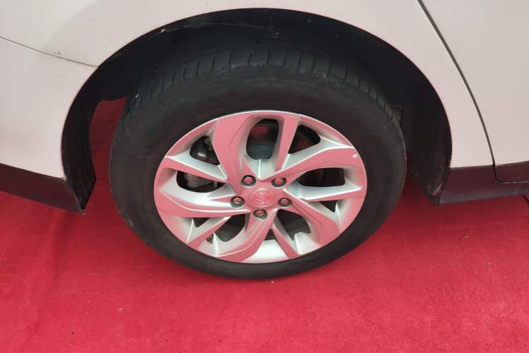 Used Buick Velite 6 2023 430km Comfort Edition Right Rear Wheel Hub