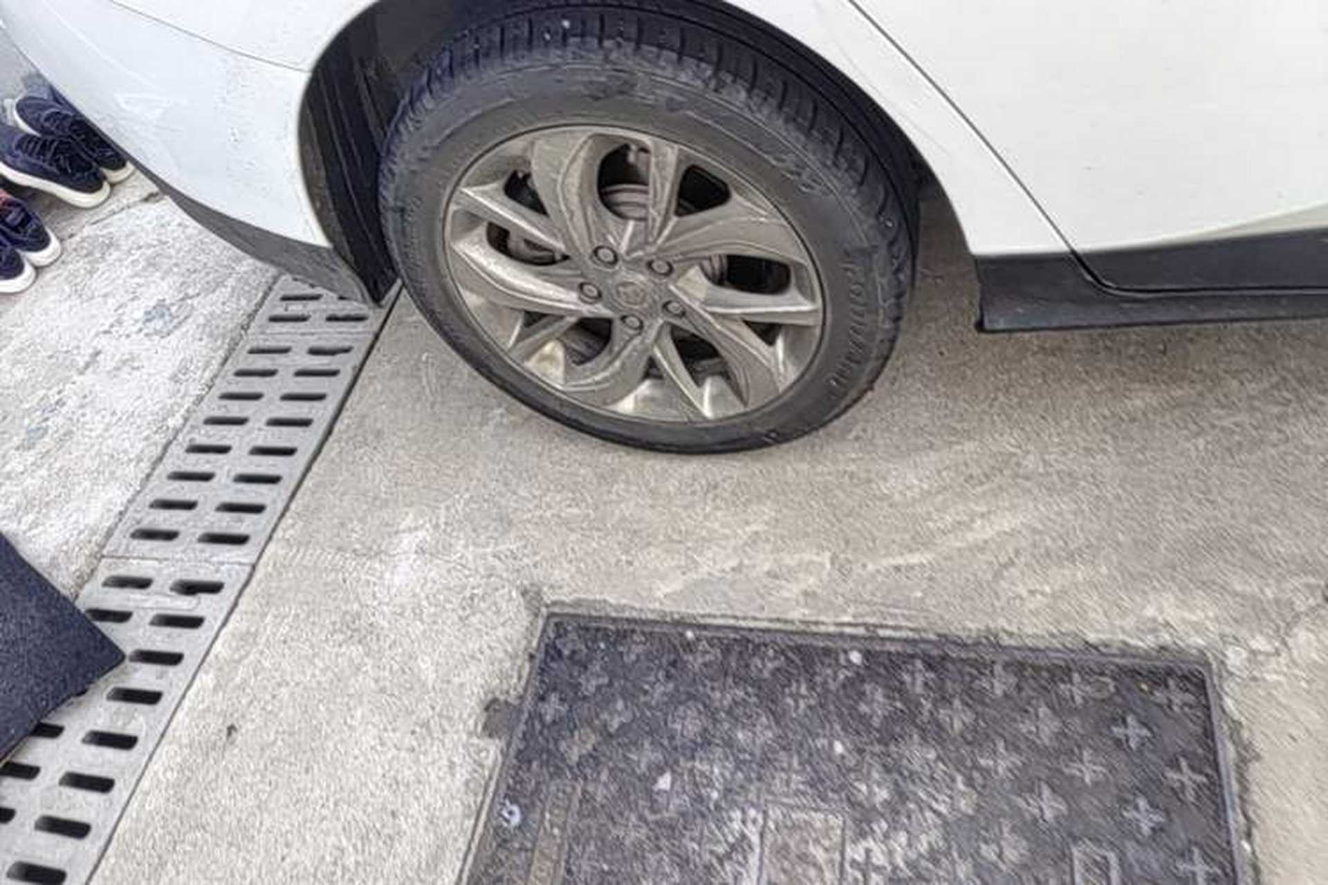 Used Buick Velite 6 2023 430km Range Commuter Version Right Rear Wheel Hub