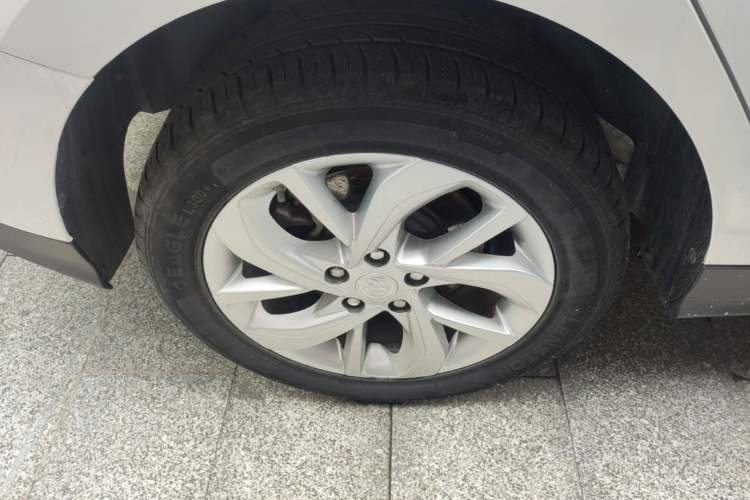 Used Buick Velite 6 2023 430km Comfort Edition Right Rear Wheel Hub
