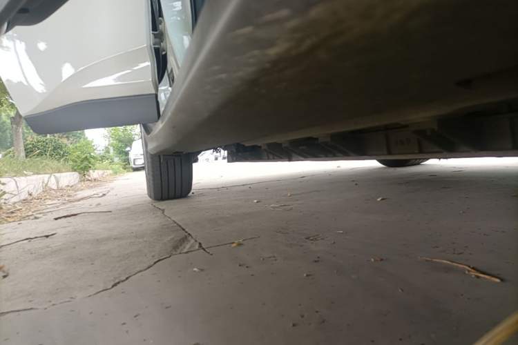 Used Buick Velite 6 2023 430km Range Commuter Version Right Side Sill